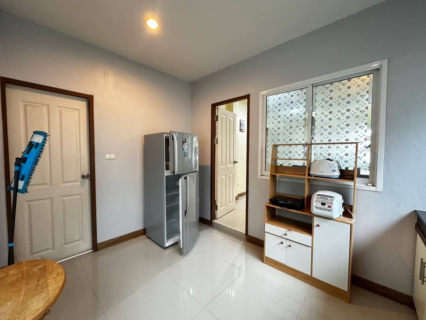 4 卧室 独立房屋 出租 在  - Image 20