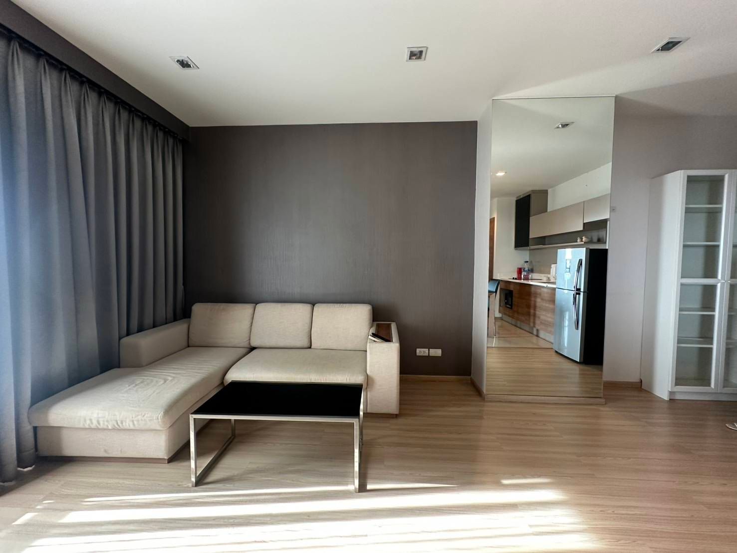 ริธึ่ม พหล-อารีย์ - Image 2