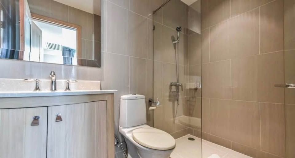 The Empire Place - Image 7