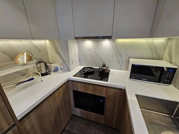 2 卧室 公寓 出租 在  - Image 11