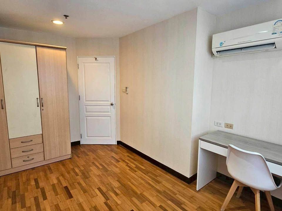 The Waterford Diamond - Image 11