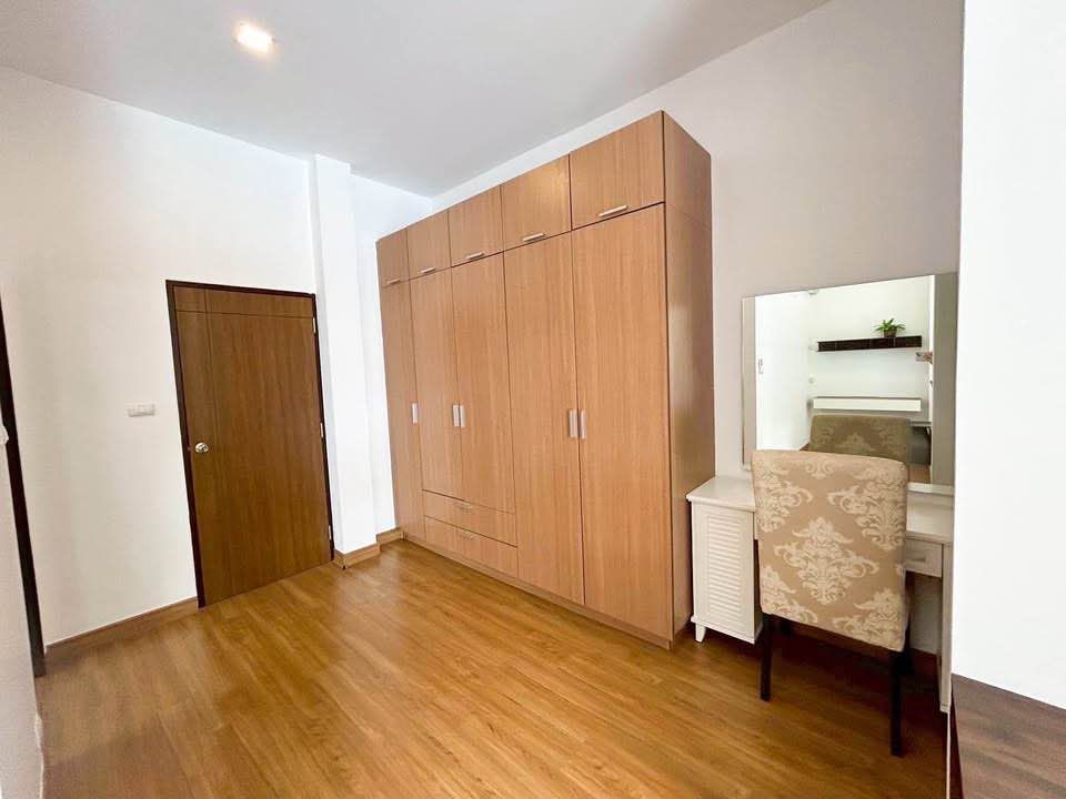 4 Bedroom House For Sale in Tha Wang Tan, Saraphi, Chiang Mai - Image 14