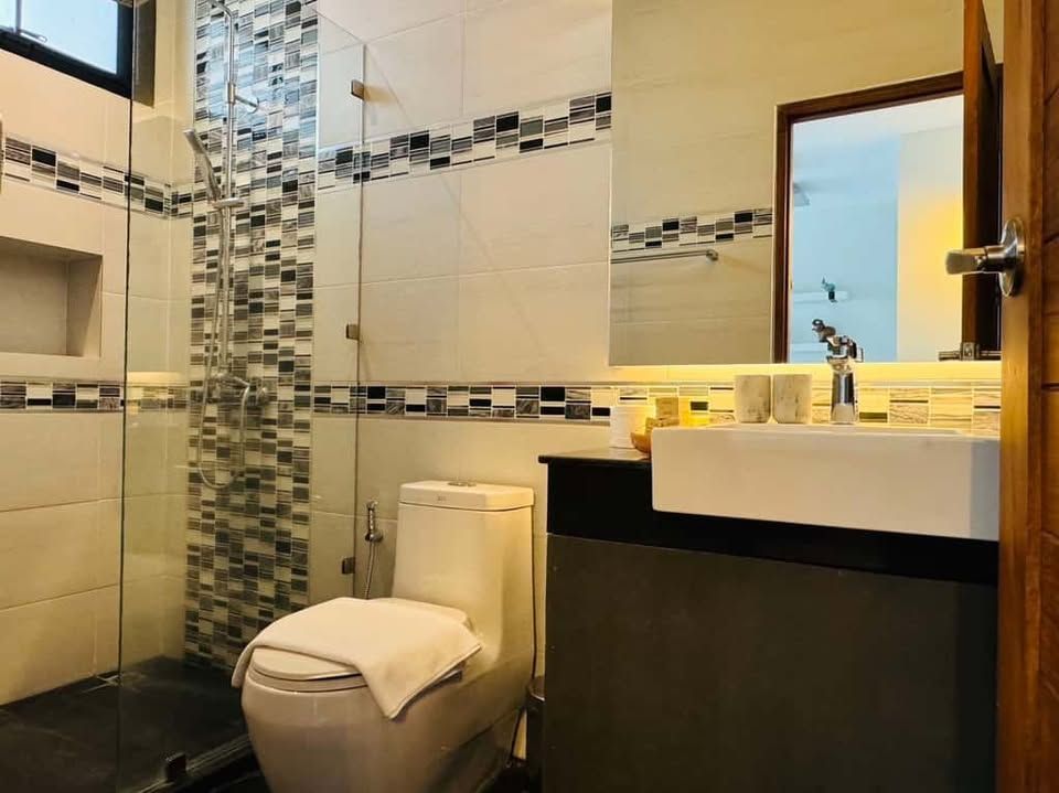 5 Bedroom House For Sale in Tha Wang Tan, Saraphi, Chiang Mai - Image 17