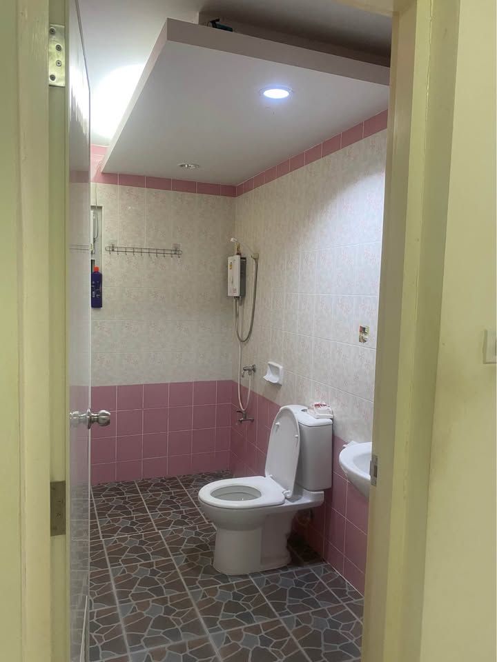 3 卧室 独立房屋 出租 在  - Image 6