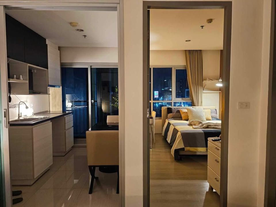 ไลฟ์ รัชดาภิเษก - Image 2