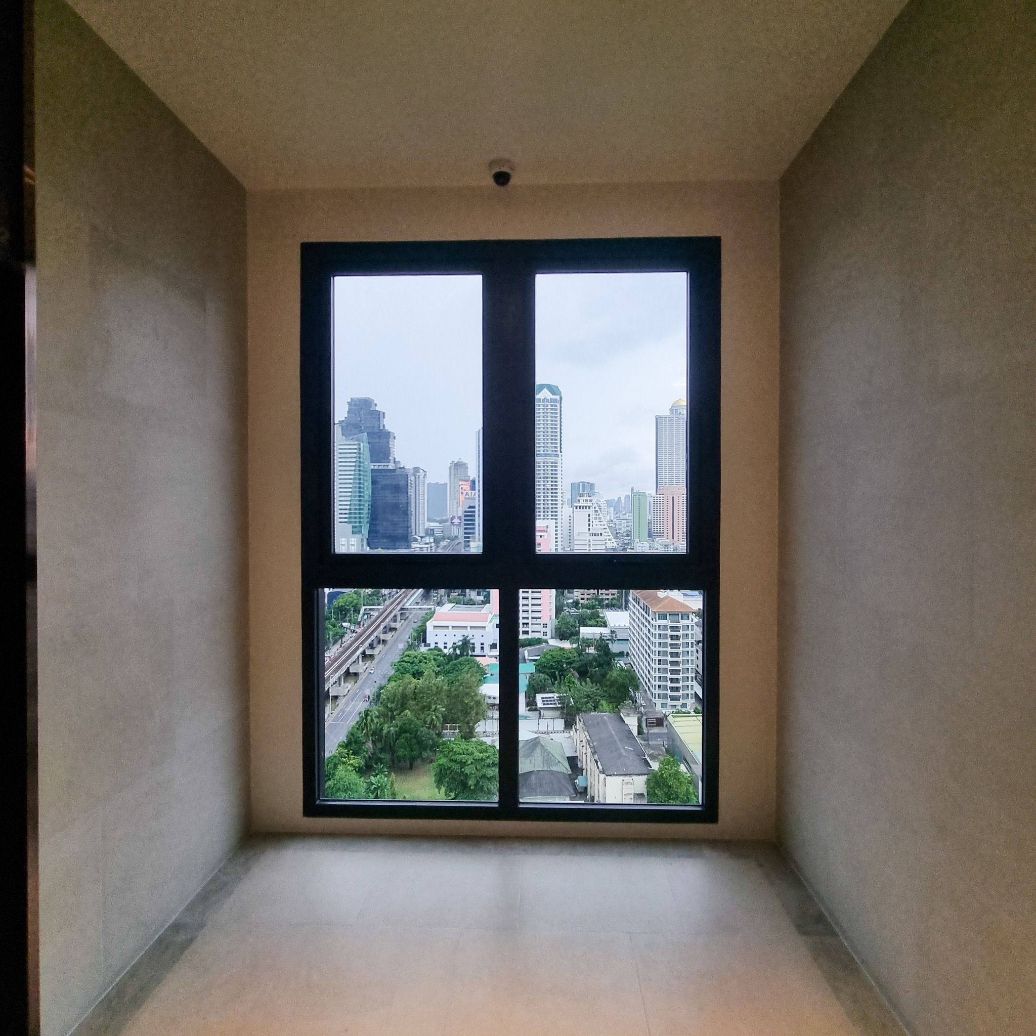 อนิล สาทร 12 - Image 9