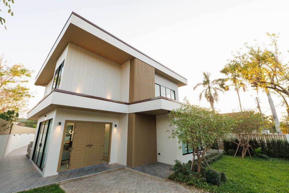 uploads/fd6bd717-700b-4a1c-8bbd-e097bbce9e68/4e3ed864-2a1f-4c08-a921-46cd7cdd410e