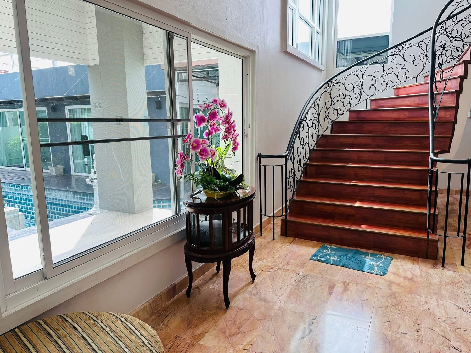 uploads/fd6bd717-700b-4a1c-8bbd-e097bbce9e68/4f5b3209-cd95-4926-a1f8-0f3f7c674dcd