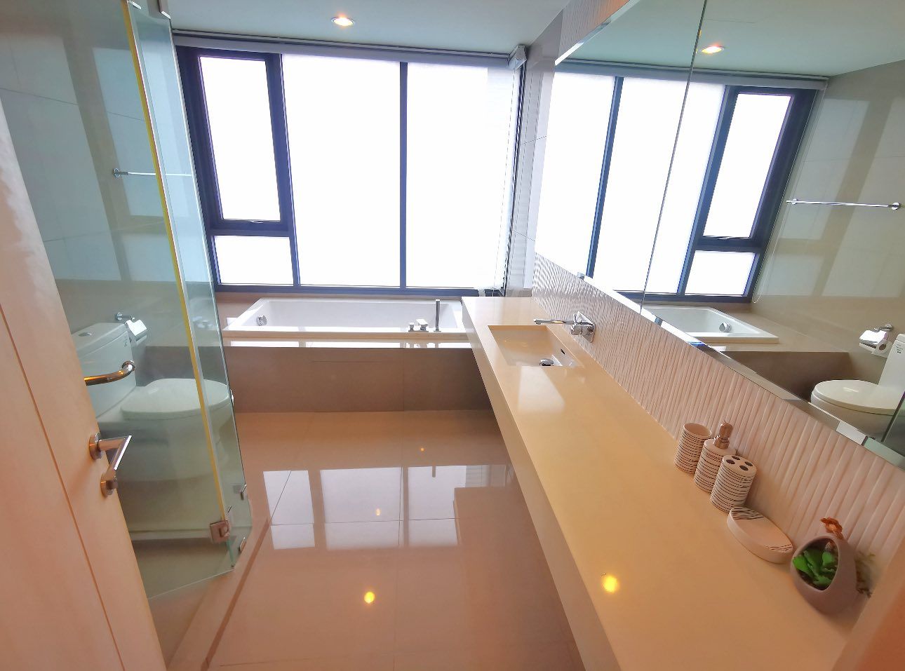 Rhythm Sukhumvit 42 - Image 8