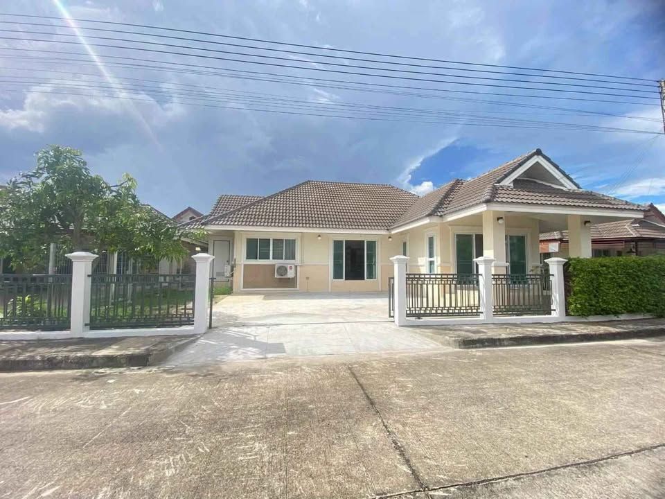 3 卧室 独立房屋 出租 在  - Image 1