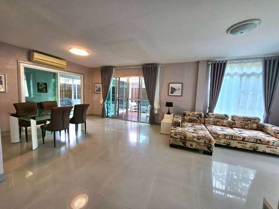 uploads/fd6bd717-700b-4a1c-8bbd-e097bbce9e68/5425e8b3-33cd-4e22-9786-fcc3ace9cf26