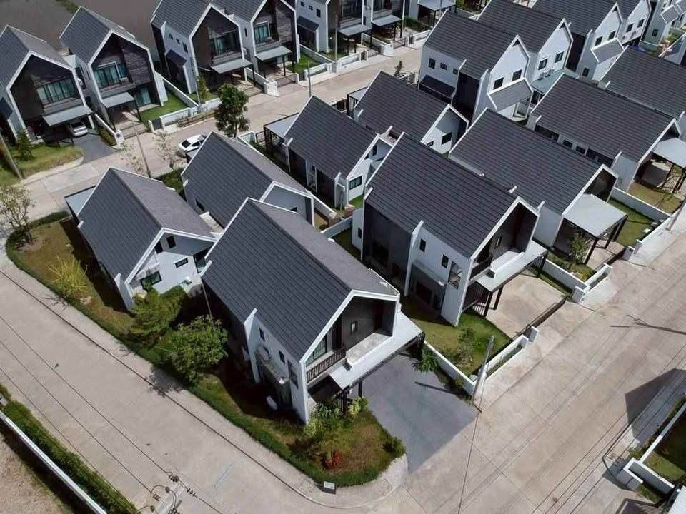 3 Bedroom House For Rent in Pa Phai, San Sai, Chiang Mai - Image 12