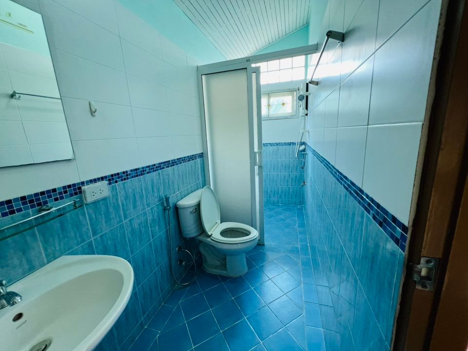 uploads/fd6bd717-700b-4a1c-8bbd-e097bbce9e68/56ff267e-501a-48cb-aa1a-a17dddc1113f