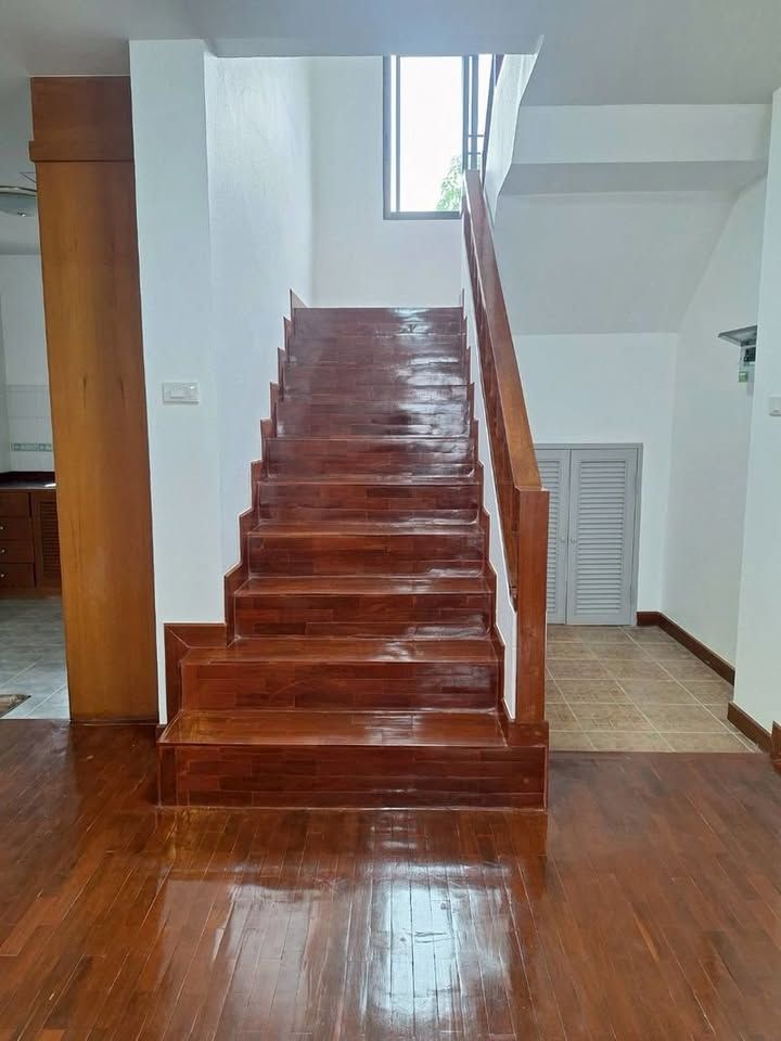 uploads/fd6bd717-700b-4a1c-8bbd-e097bbce9e68/5942c214-1f65-4430-8fb1-ca87120bcad7