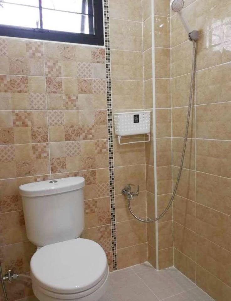 4 卧室 独立房屋 出租 在  - Image 12