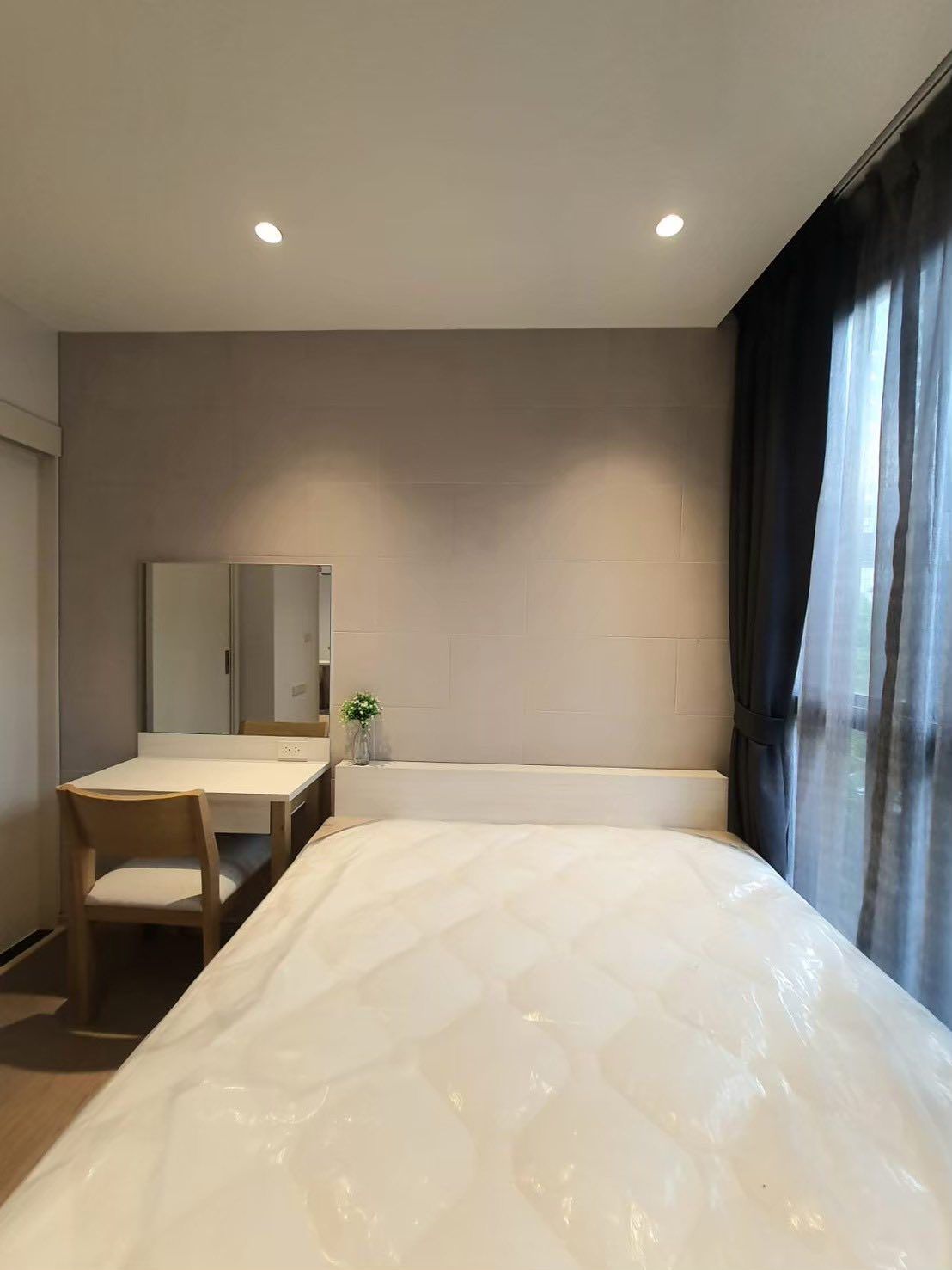 รูเนะสุ ทองหล่อ 5 - Image 5