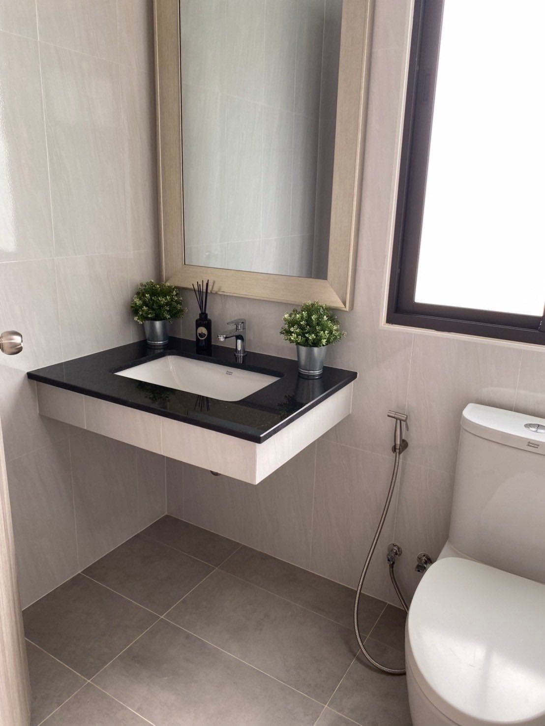 Graceland Family Residences - Image 8