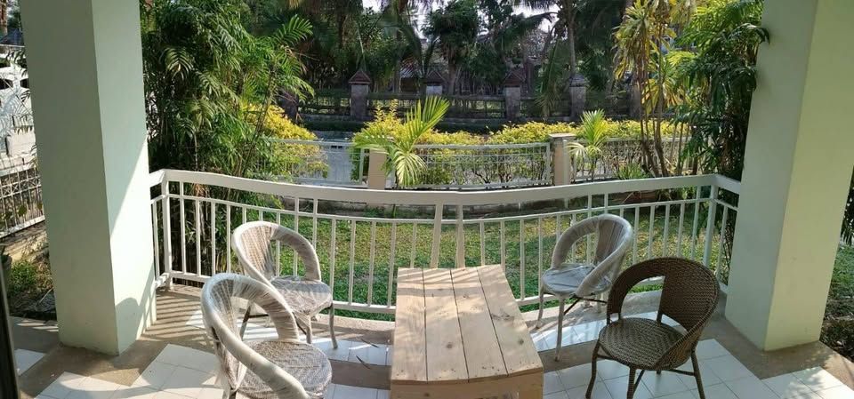 4 卧室 独立房屋 出租 在  - Image 2