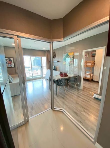 2 卧室 公寓 出租 在  - Image 11