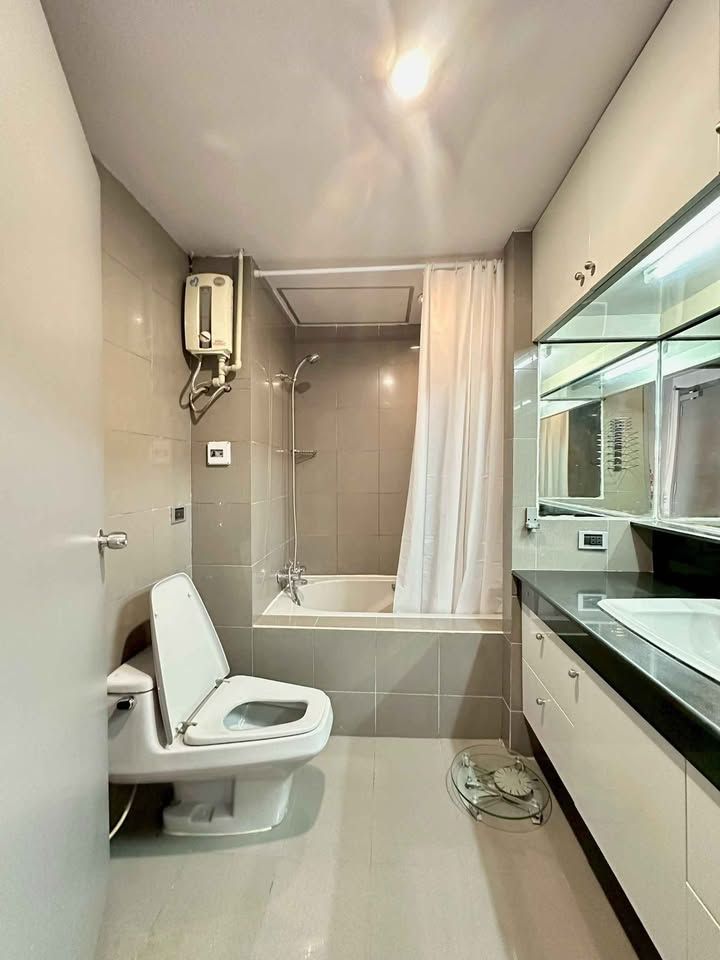 รอยัล ปาร์ค - Image 6