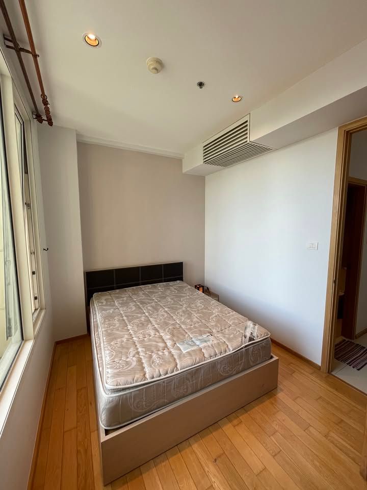 The Empire Place - Image 3