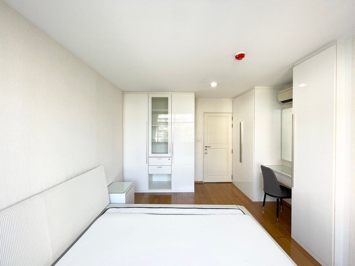 1 卧室 公寓 出租 在  - Image 4