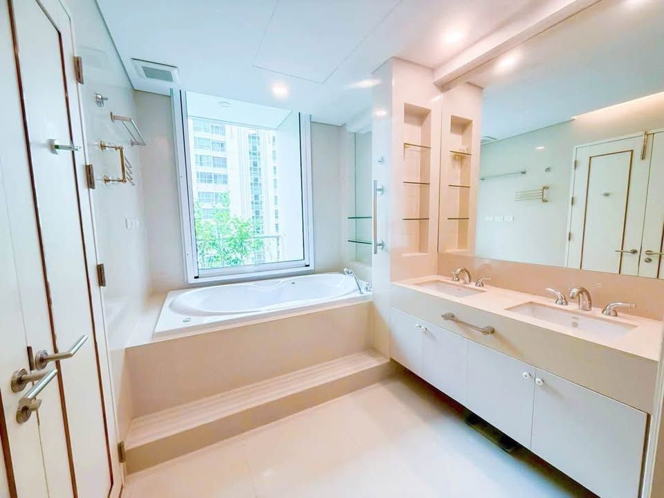 uploads/fd6bd717-700b-4a1c-8bbd-e097bbce9e68/644ff07c-f79a-4cf0-9e56-92859a250316