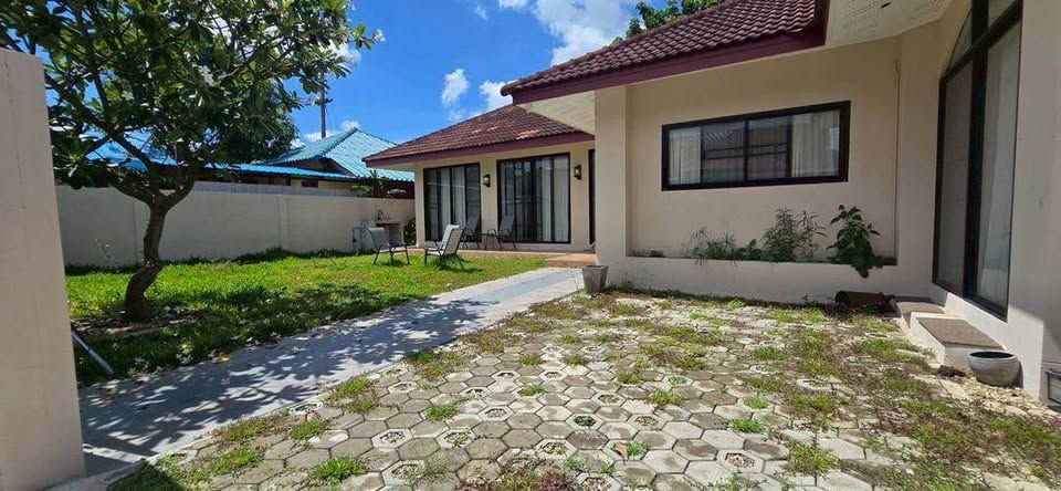 4 Bedroom House For Sale in Yang Noeng, Saraphi, Chiang Mai - Image 2