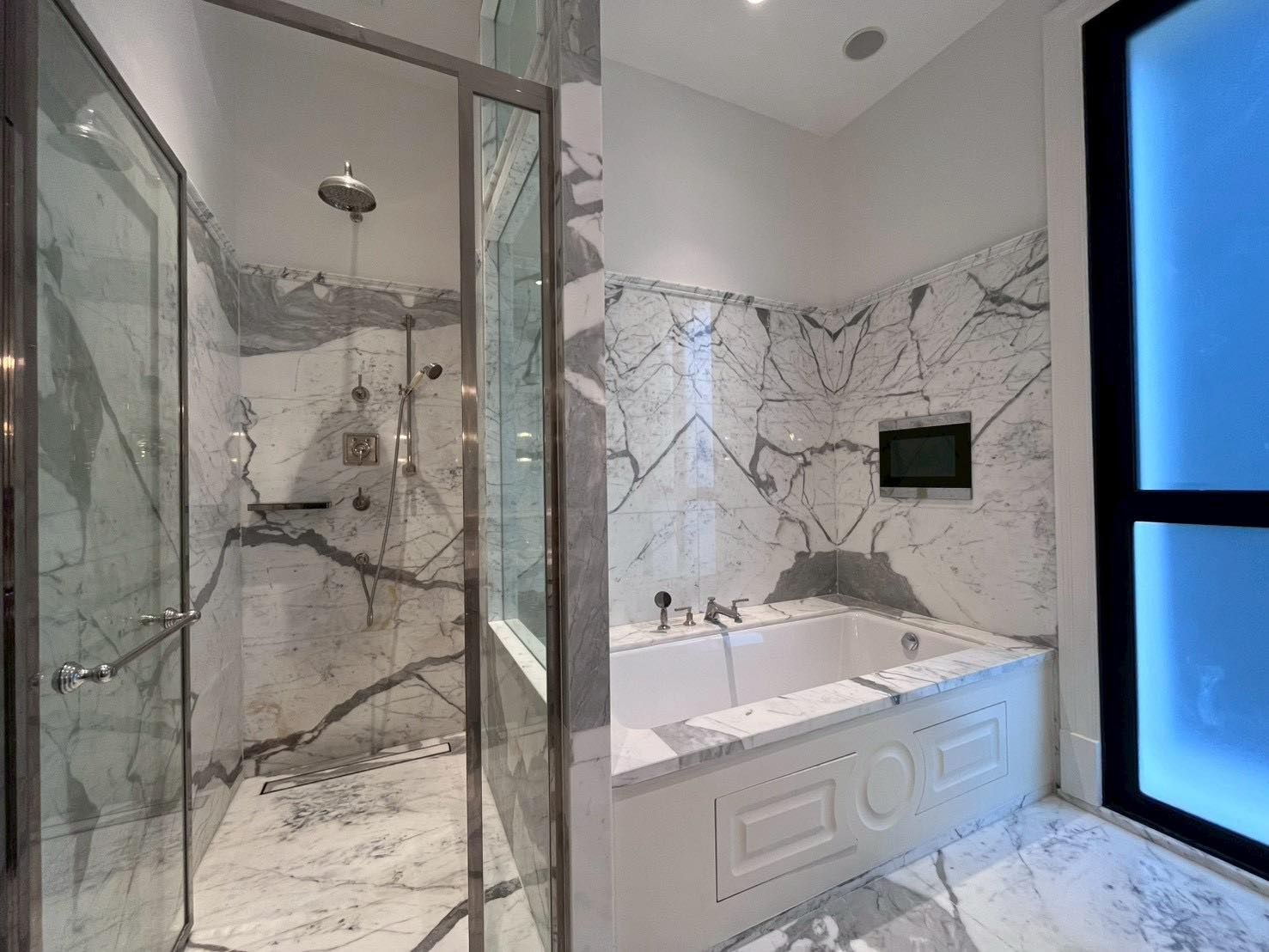 uploads/fd6bd717-700b-4a1c-8bbd-e097bbce9e68/675d0df9-7e8a-4b93-a0fb-282ec9fd429f