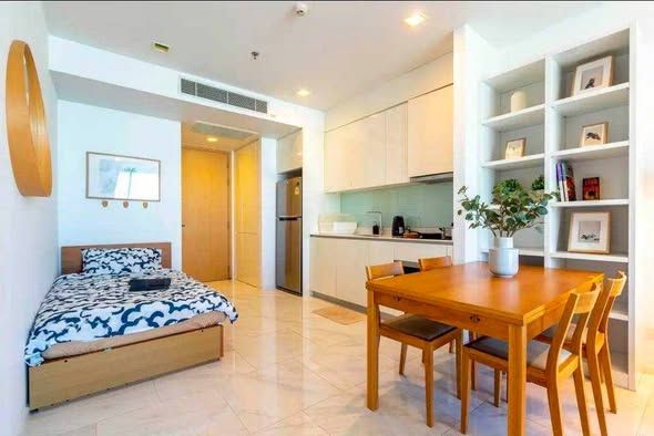 Hyde Sukhumvit 11 - Image 7