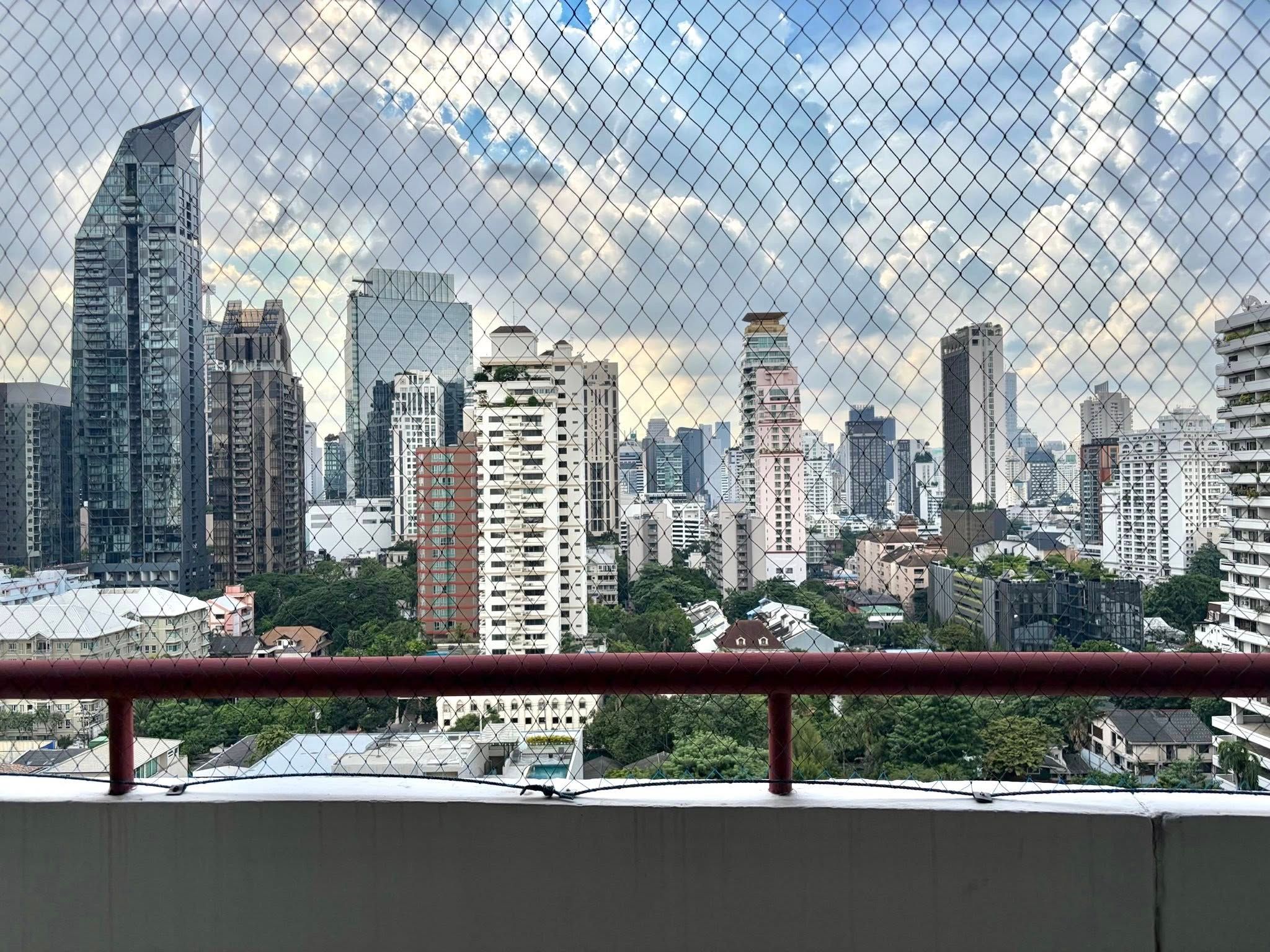 Citi Resort Sukhumvit 49 - Image 10