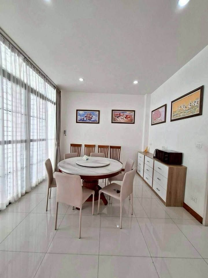 uploads/fd6bd717-700b-4a1c-8bbd-e097bbce9e68/6990847a-521e-4850-9e32-8657741c8cf2