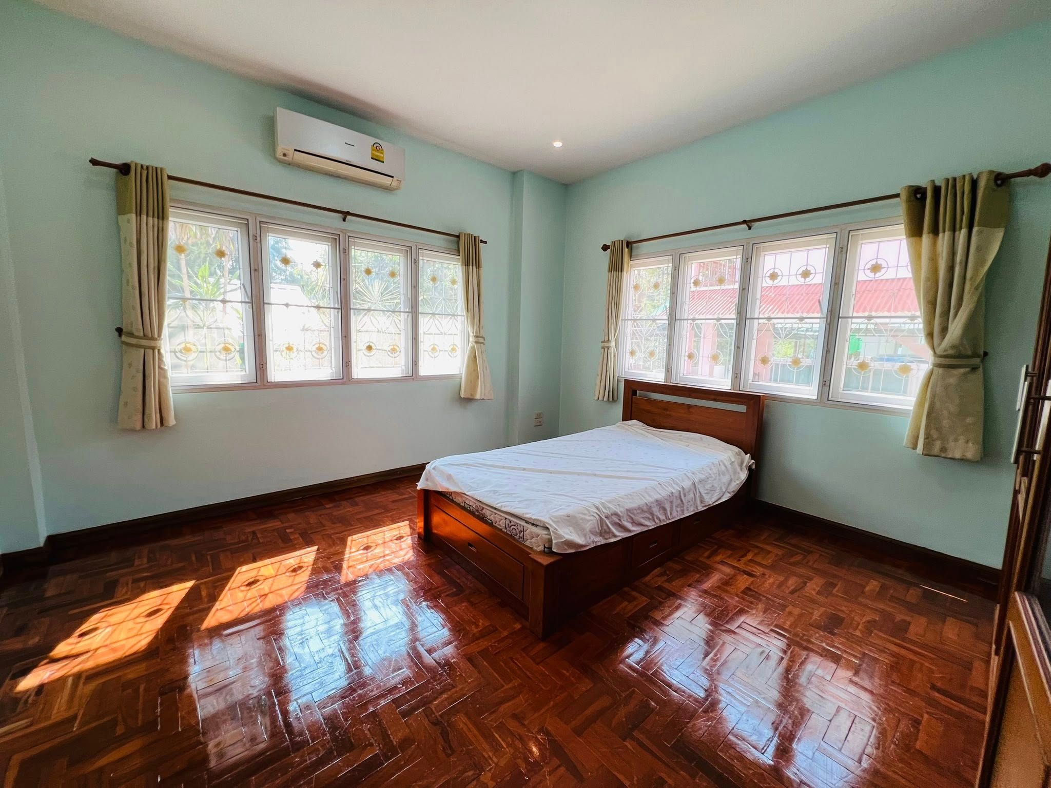 uploads/fd6bd717-700b-4a1c-8bbd-e097bbce9e68/6b8e4021-fdc4-4c1c-a812-be12155b6f1d