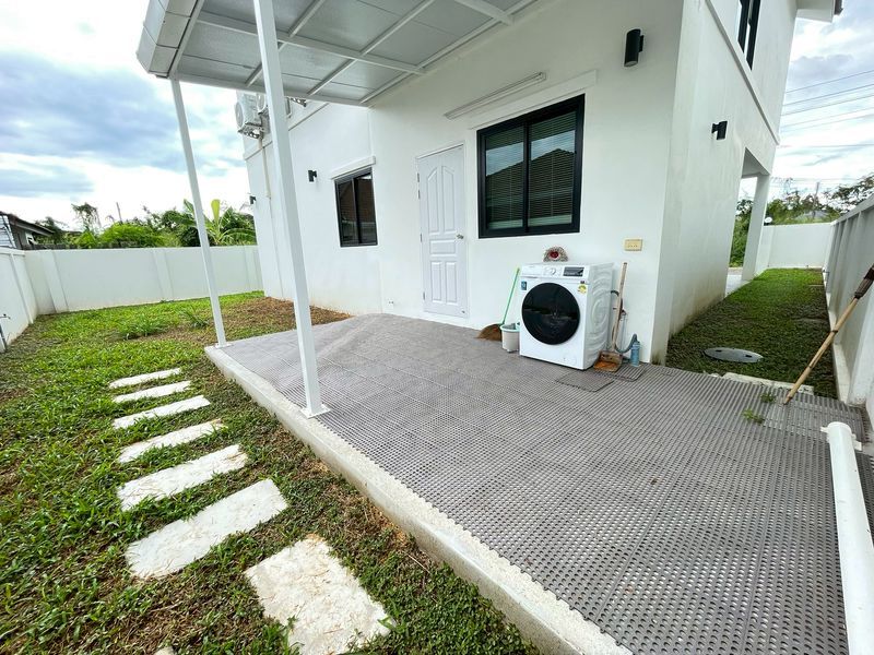 5 卧室 独立房屋 出租 在  - Image 9