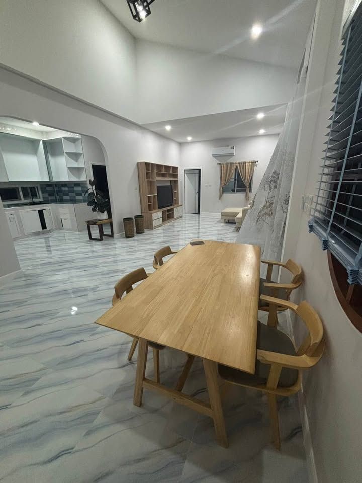 uploads/fd6bd717-700b-4a1c-8bbd-e097bbce9e68/6d86f115-8ab1-48d9-a04b-7b9f5bb5cd1c