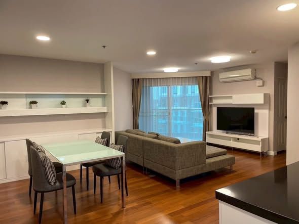 Belle Grand Rama 9 - Image 1