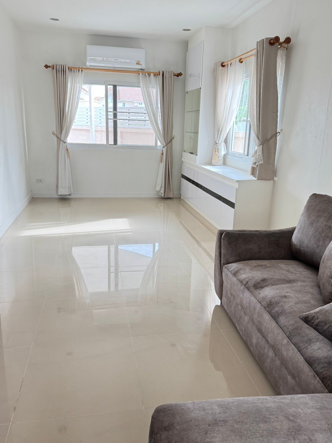 3 ห้องนอน บ้านเดี่ยว สำหรับเช่า ใน ร้องวัวแดง, สันกำแพง, เชียงใหม่ - Image 3