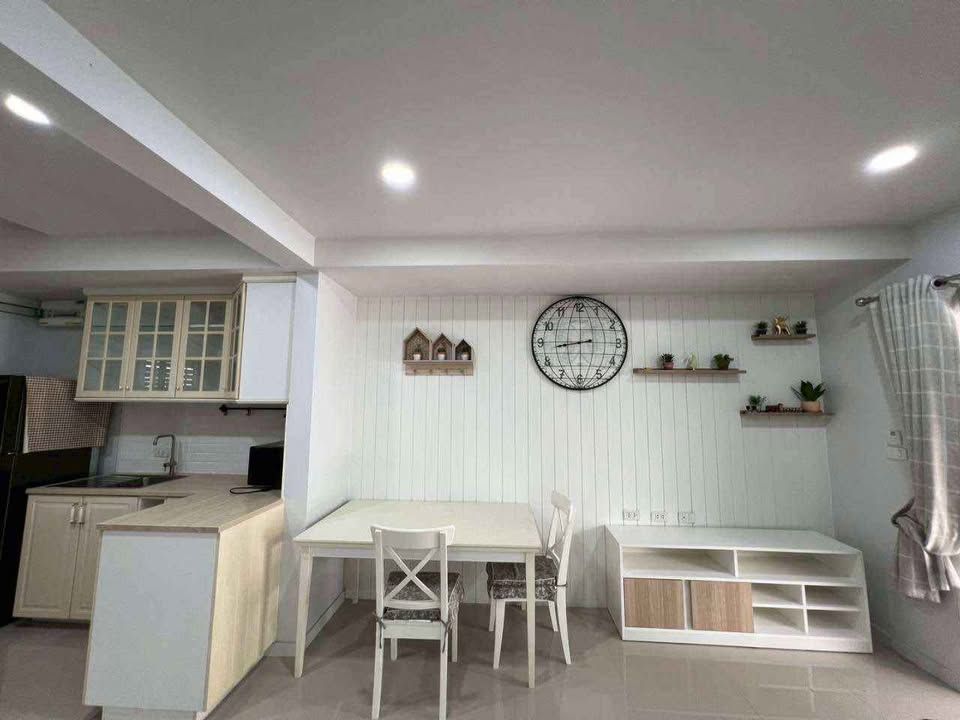 2 卧室 联排别墅 出租 在  - Image 5