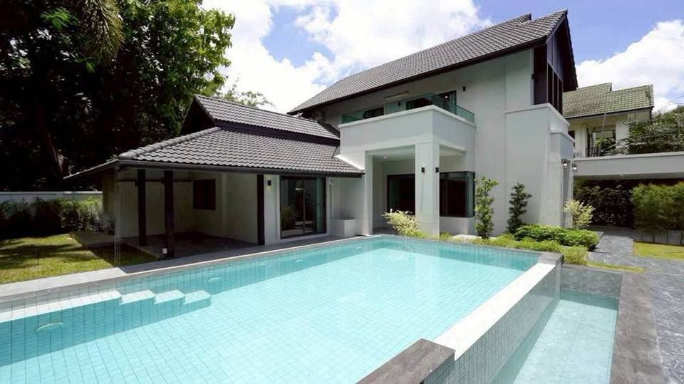 5 Bedroom House For Sale in Nong Khwai, Hang Dong, Chiang Mai - Image 3