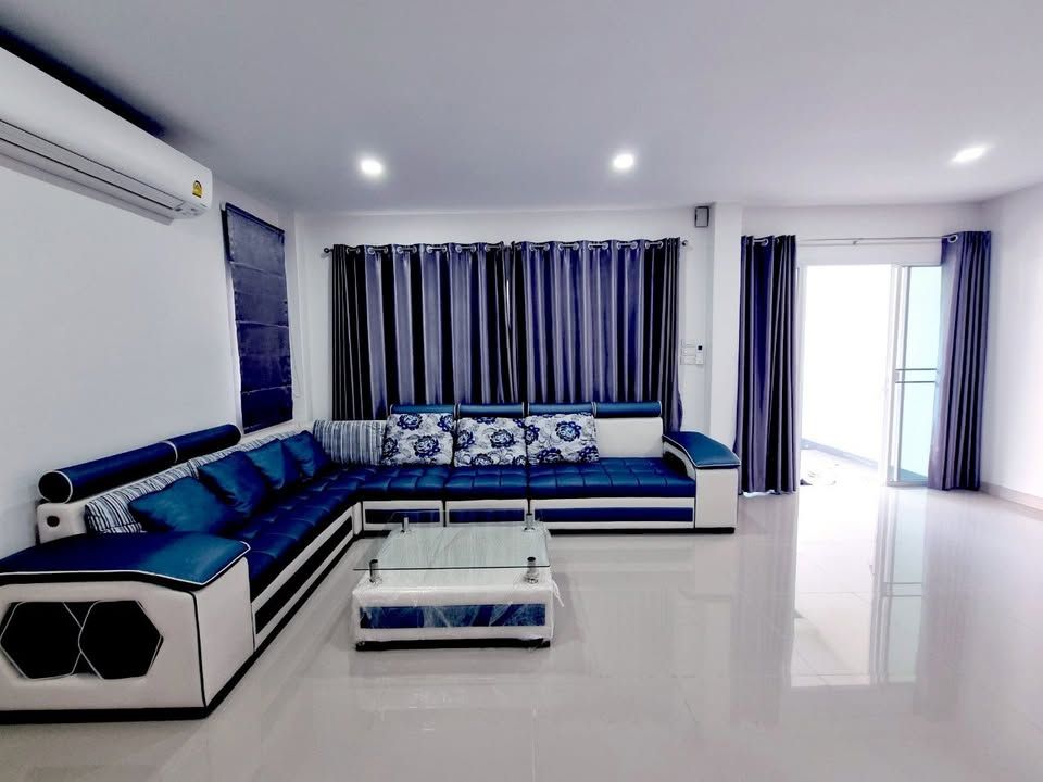 uploads/fd6bd717-700b-4a1c-8bbd-e097bbce9e68/70d0182c-cf56-474d-bbb5-e7cd133ff6d1