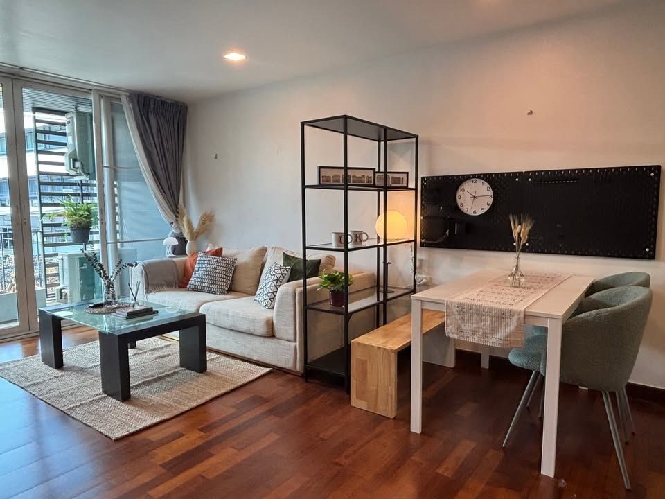 DLV Thonglor 20 - Image 1