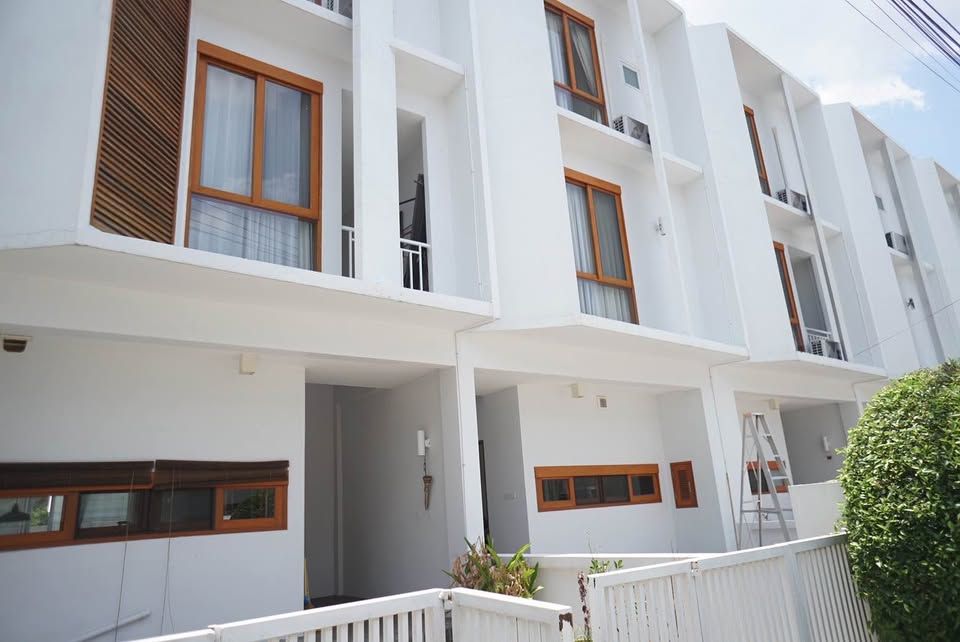 uploads/fd6bd717-700b-4a1c-8bbd-e097bbce9e68/747b72e6-bf37-4c0f-810e-81513c00b97f