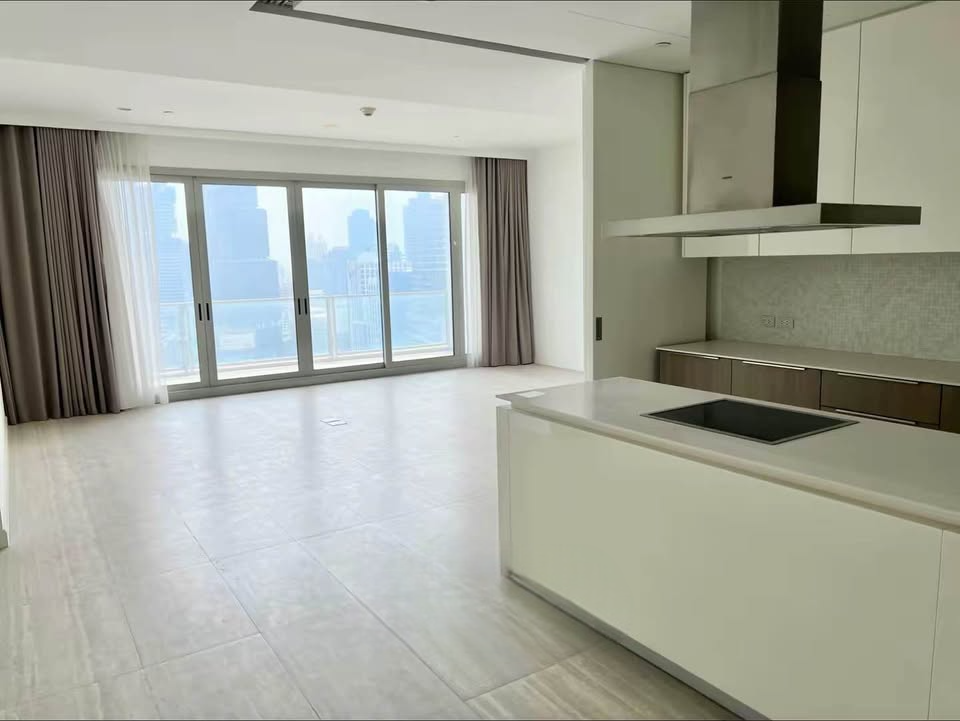 185 Rajadamri - Image 2