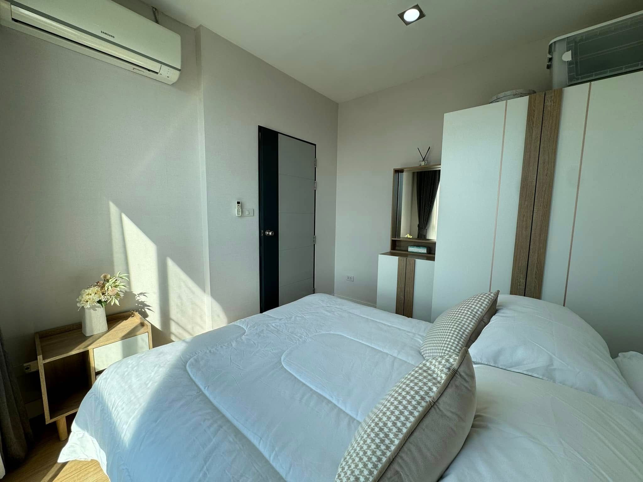 One Plus Business Park 1 - Image 14