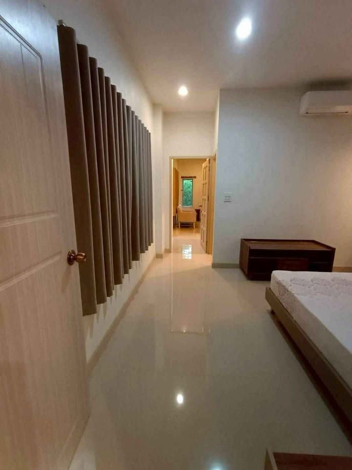 3 Bedroom House For Rent in San Phak Wan, Hang Dong, Chiang Mai - Image 9