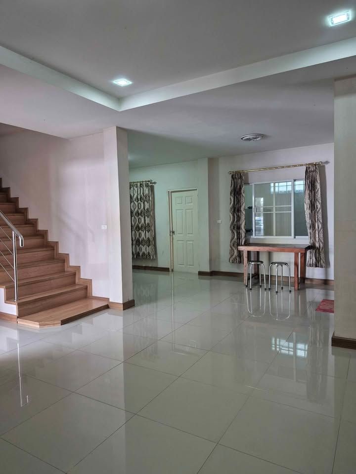 uploads/fd6bd717-700b-4a1c-8bbd-e097bbce9e68/7e0e544d-b0ab-4208-918b-f738f5f96768