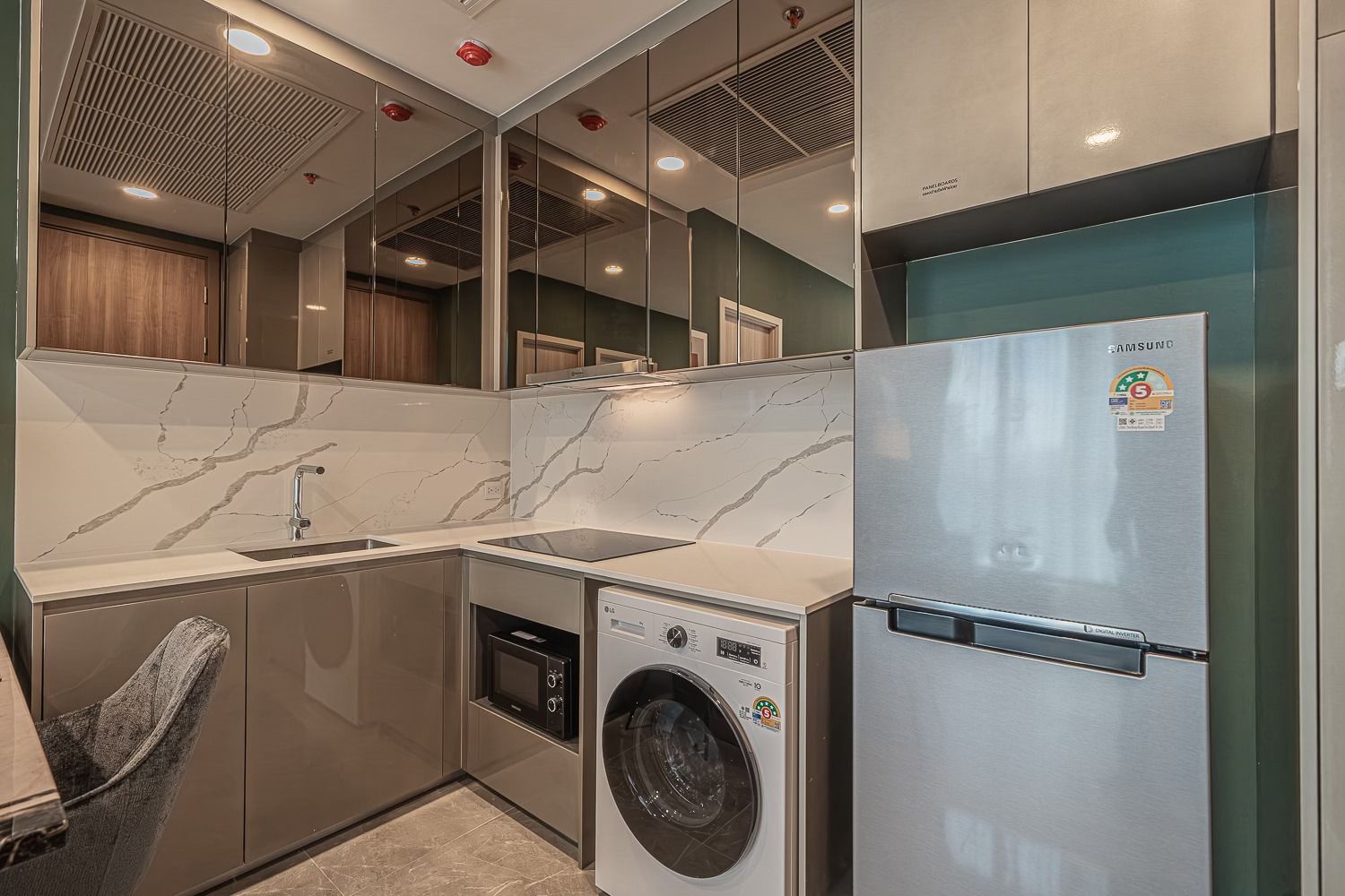 2 卧室 公寓 出租 在  - Image 15