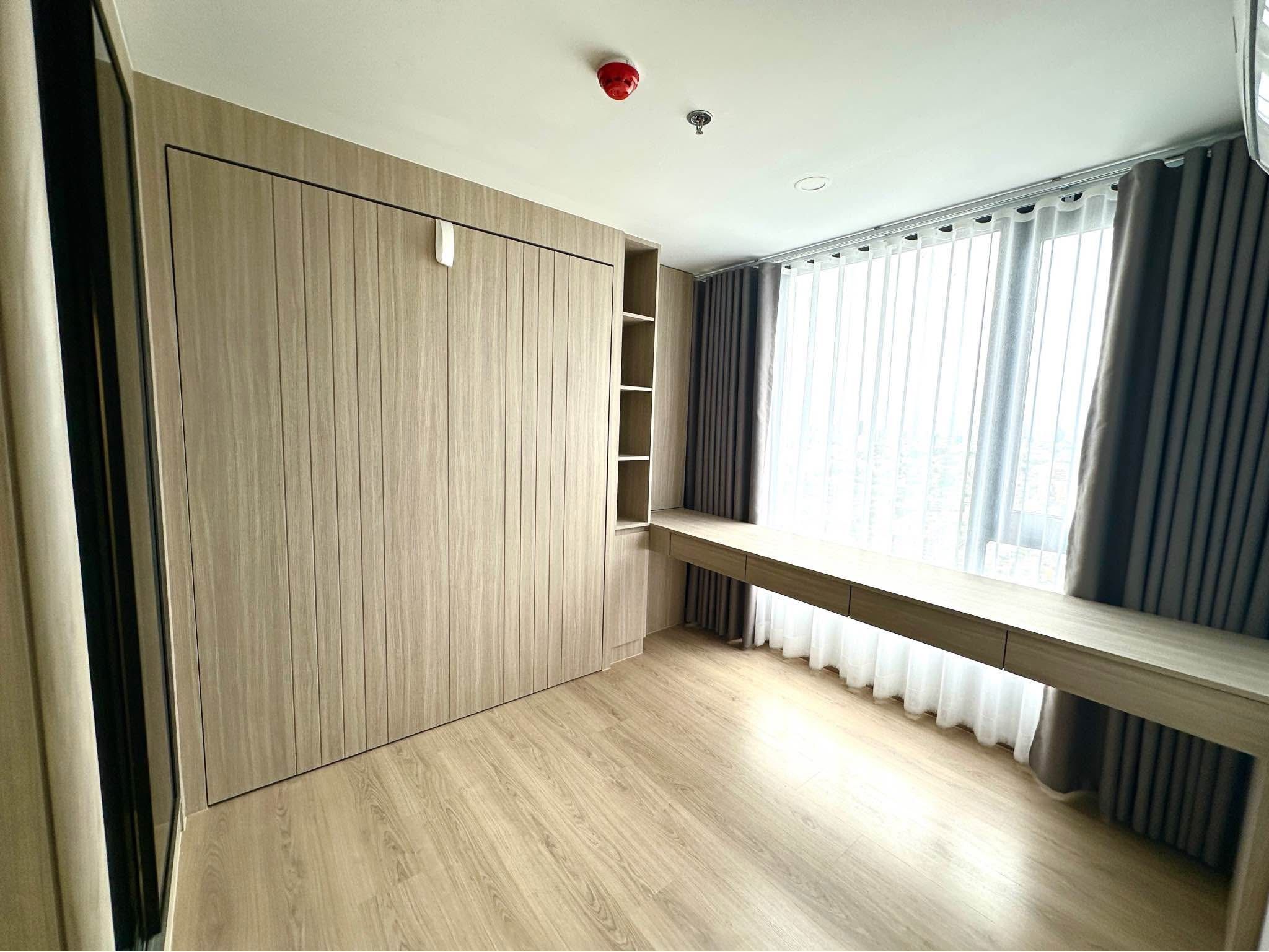 3 卧室 公寓 出租 在  - Image 11