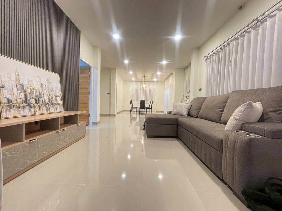 uploads/fd6bd717-700b-4a1c-8bbd-e097bbce9e68/7ec67575-f554-4bed-b54e-d0b79241f949