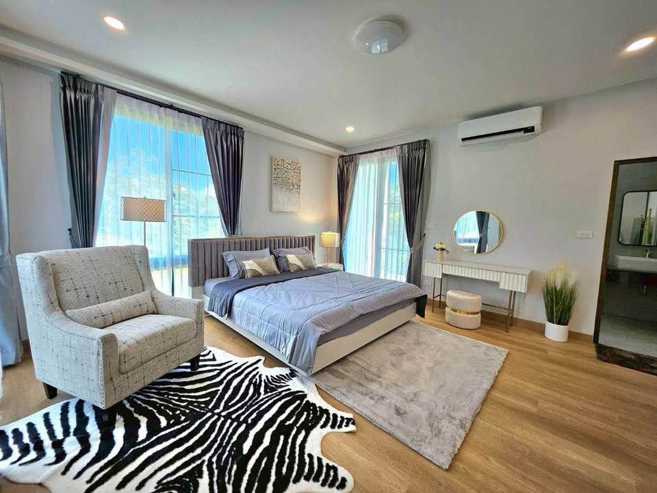 4 卧室 独立房屋 出租 在  - Image 13